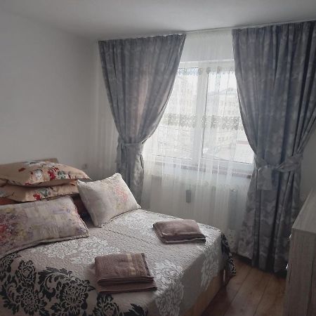 Apartament Bianca 큼홀룸그몰도베네스크 외부 사진