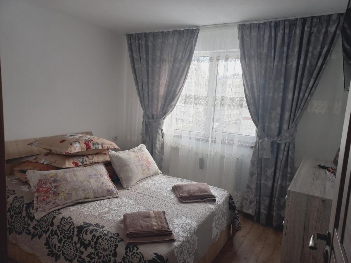 Apartament Bianca 큼홀룸그몰도베네스크 외부 사진