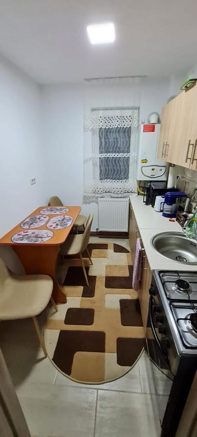 Apartament Bianca 큼홀룸그몰도베네스크 외부 사진